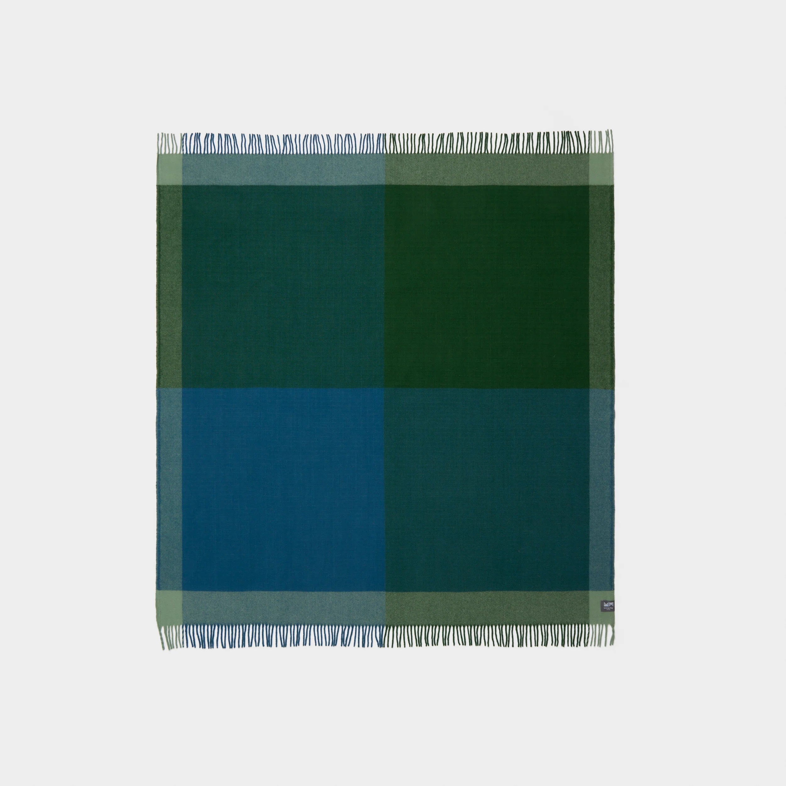 Graze Picnic Rug - Waverly Mills Throws Waverly Mills Mistletoe Indian Teal & Artichoke 